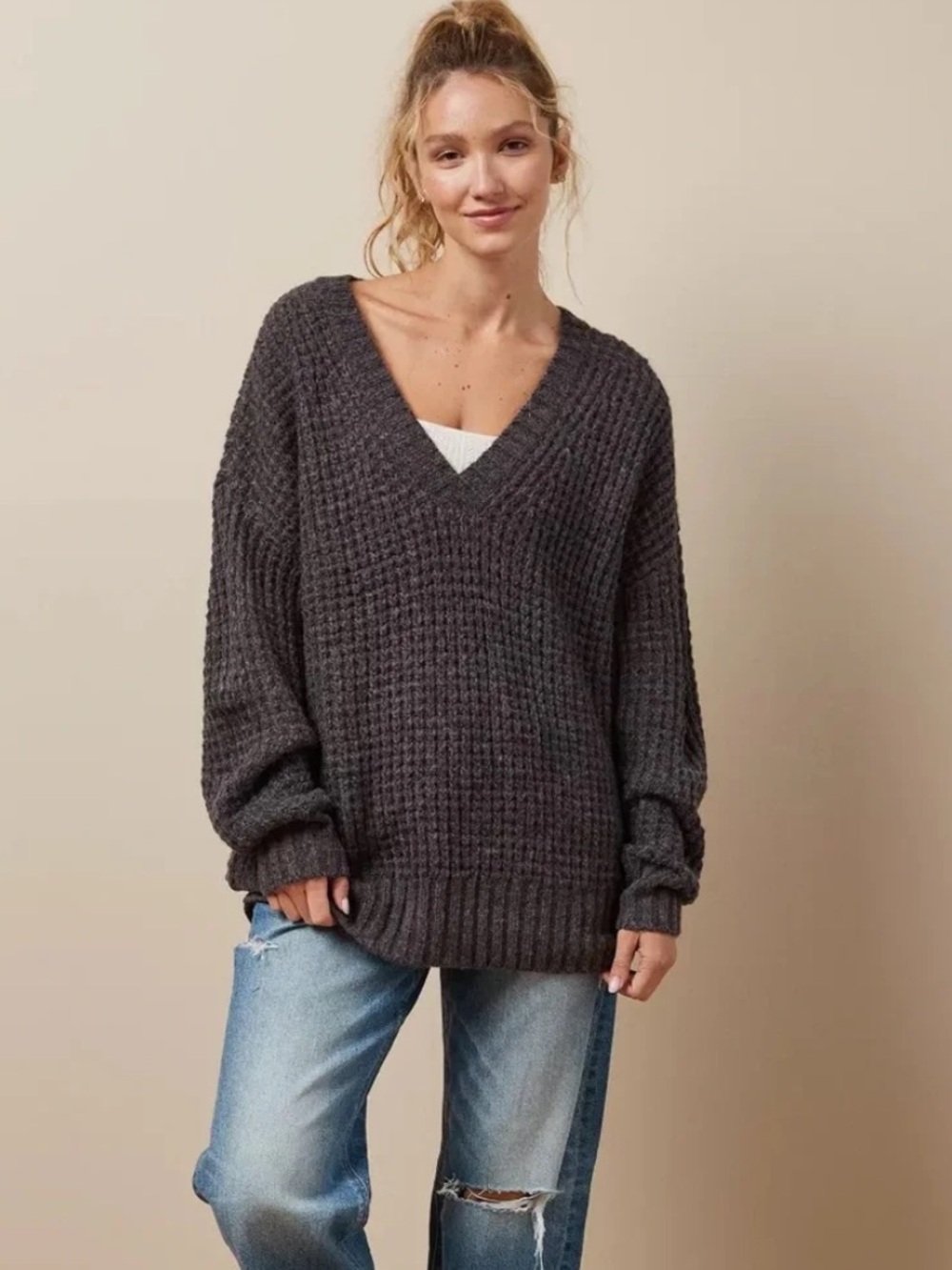 American Eagle Outfitters Whoa So Cozy Charcoal V-Neck Waffle Knit Sweater - Picture 3 of 12